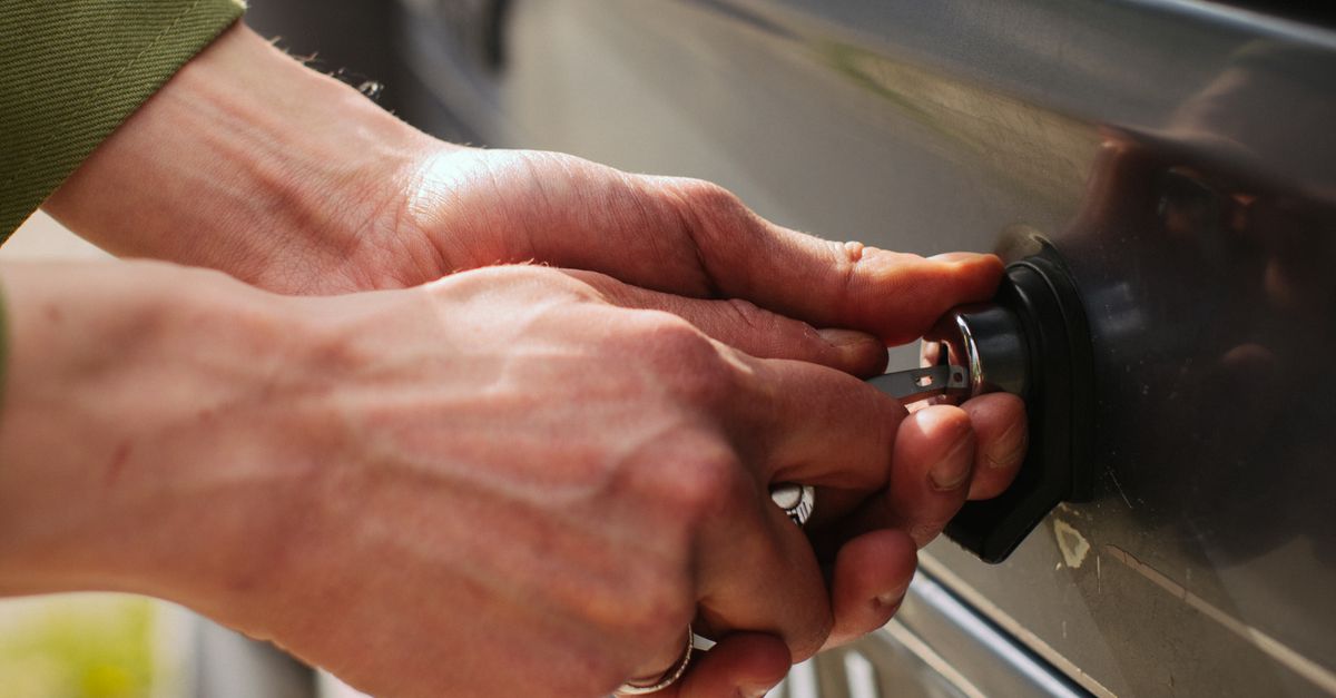 key maker professional — New Smyrna Beach Locksmith